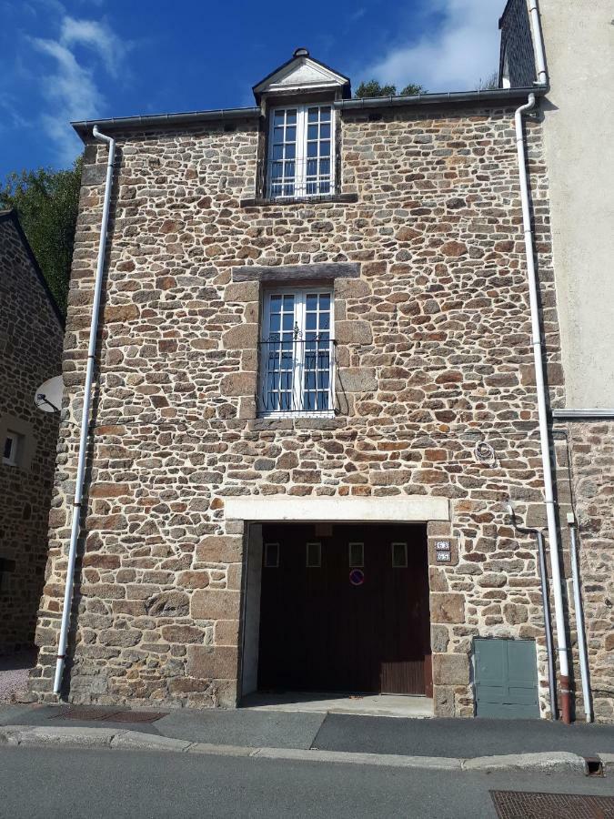Vue Sur Le Port De Dinan Apartment Bagian luar foto